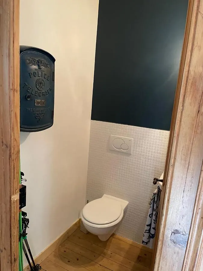 A Room In Grands Charmoz Chamonix Francia